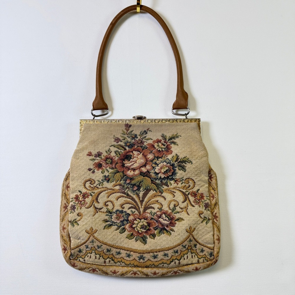 Vintage Beige Floral Tapestry Needlepoint Kiss Lock Shoulder Bag Medium